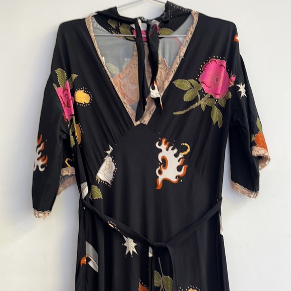 LENNI Xeno Print Maxi Dress! - Picture 11 of 14